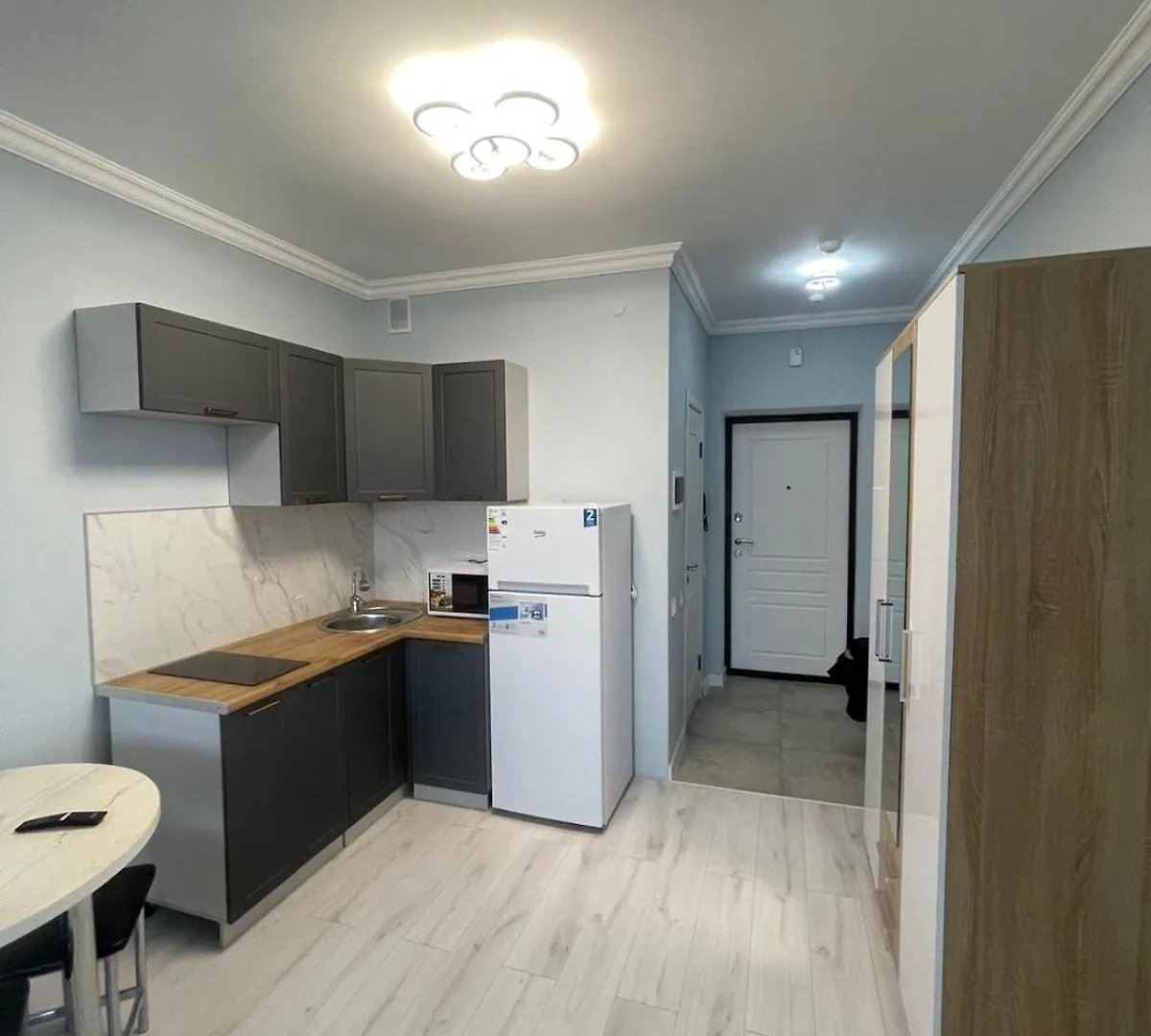 Studio Apartment Αστάνα